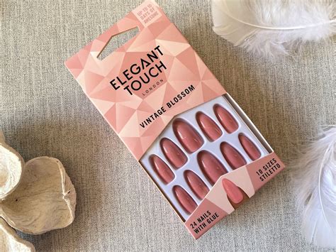 elegant touch false nails.